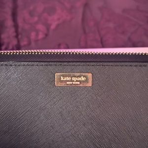 Large Kate spade wallet